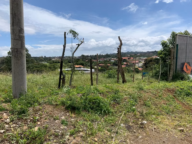 DE  OPORTUNIDAD, VENDE FINCA EN SAN JOSECITO DE SAN ISIDRO DE HEREDIA - Imagen 5