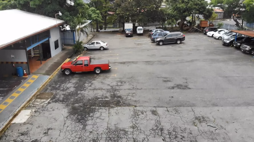 VENTA DE EXCELENTE PROPIEDAD ESQUINERA EN EL CORAZON DE PAVAS - Imagen 20