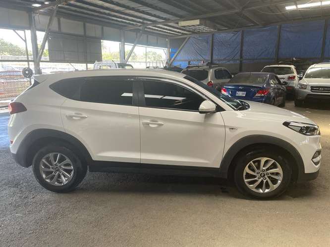 HYUNDAI NEW TUCSON IX TDI 4x4 A/T 2017