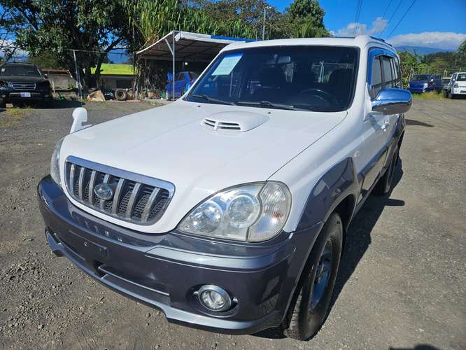 HYUNDAI TERRACAN 4X4 A/T 2002