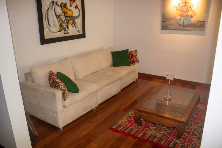 Apartamento | 4 Ambientes | Frente UCIMED | Sabana Oeste