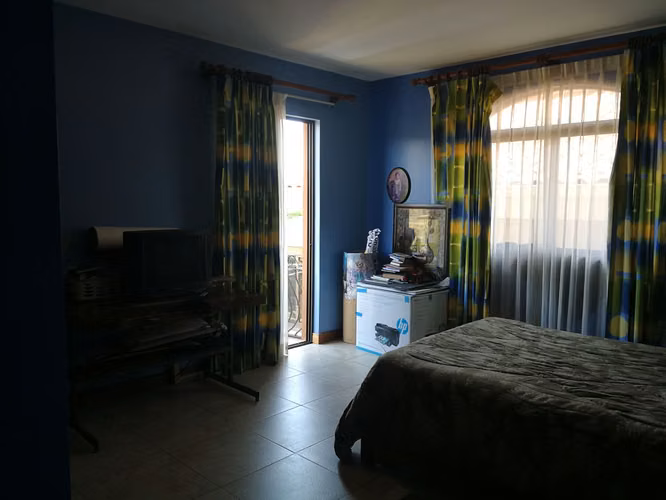 Heredia S.Isidro, Lomas del zurqui, casa de lujo, vista