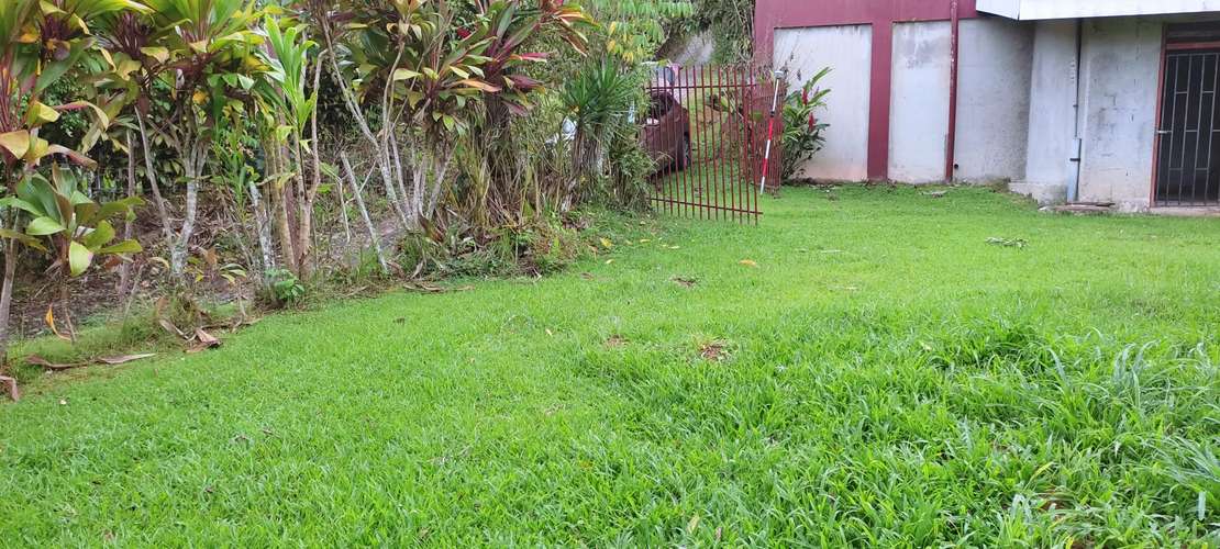 Venta propiedad con construcción en Cartago Sabanilla.