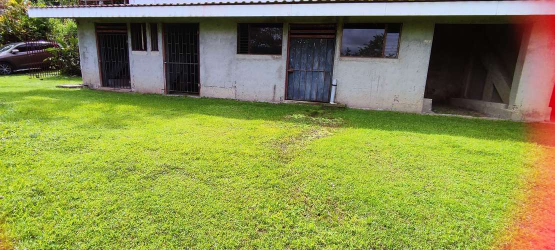 Venta propiedad con construcción en Cartago Sabanilla.