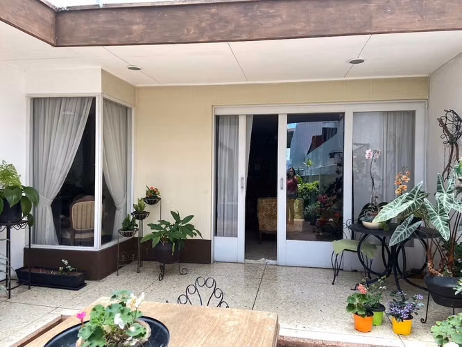 Se vende casa uso suelo mixto en San Pedro, Montes de Oca (AD) - Imagen 13
