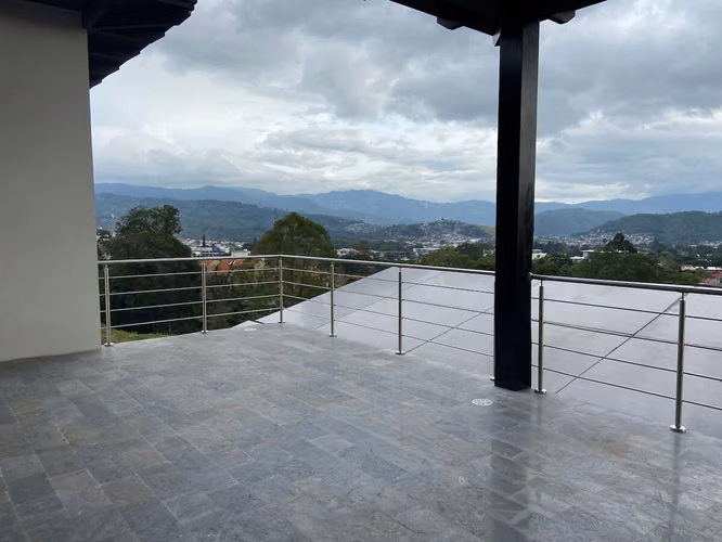 Se vende casa con espectacular vista, H.Gregal, Curridabat (AD) - Imagen 6