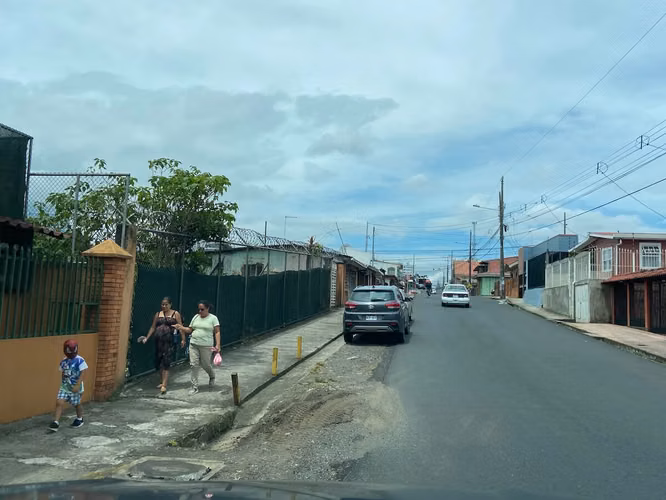 Venta de terreno en el centro de Paraíso de Cartago (AD) - Imagen 12