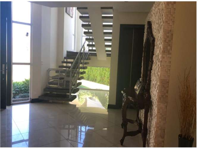 VENTA DE CASA, SAN JOSE, ESCAZU, CONDOMINIO ALTA PROVENZA - Imagen 3