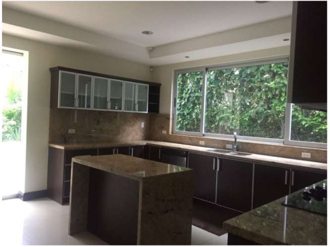 VENTA DE CASA, SAN JOSE, ESCAZU, CONDOMINIO ALTA PROVENZA - Imagen 9