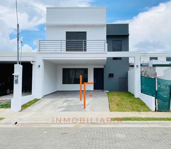 Amplias Casas 5 habitaciones en Condominio Tres Ríos