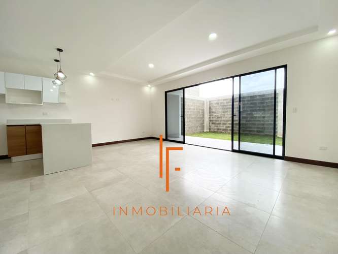 Amplias Casas 5 habitaciones en Condominio Tres Ríos
