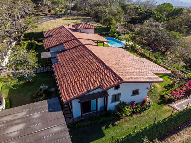 Casa en  La Guacima, Alajuela