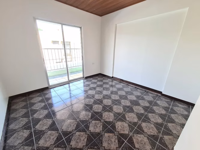 Se vende edificio de apartamentos Guápiles (FE)