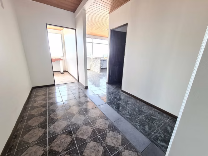 Se vende edificio de apartamentos Guápiles (FE)