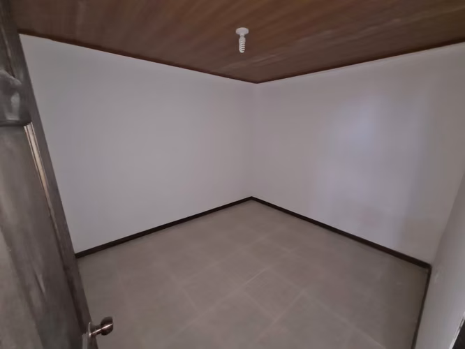 Se vende edificio de apartamentos Guápiles (FE)