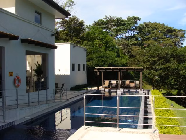Lote a la venta en condominio en Ciudad Colón