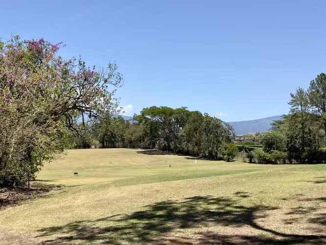 Venta de Casa 1 nivel en Hacienda Los Reyes, La Guácima, Alajuela