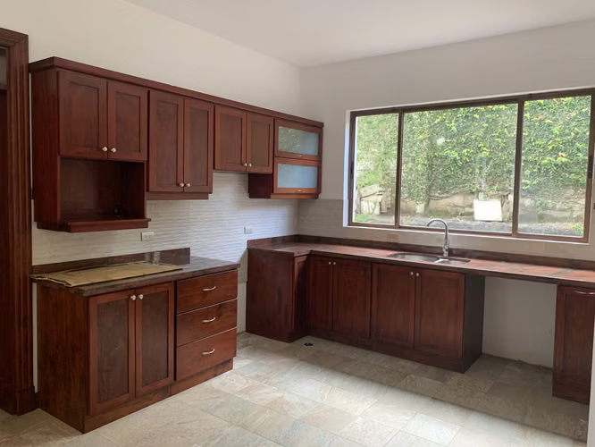 Vendo casa nueva San Isidro Heredia - Imagen 4