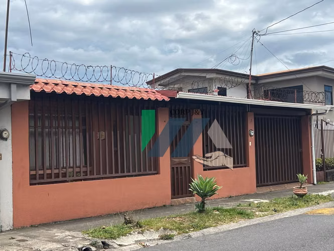 Venta de casa en San Francisco de Heredia - Gran oportunidad!
