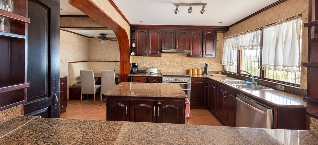 Casa en alquiler en Rohrmoser, 3 habitaciones, cerca de Plaza Mayor | Lista para habitar - Imagen 5