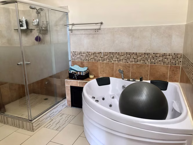 Oportunidad de Casa en Venta en Residencial, San Lorenzo de Heredia!! - Imagen 16