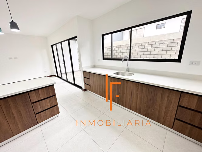 Casa en Condominio de 4 Habitaciones , Tres Ríos - Imagen 7