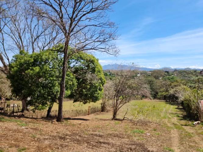 EN VENTA- AMPLIO LOTE - CORREDOR TURISTICO COMERCIAL- LA GARITA - Imagen 12