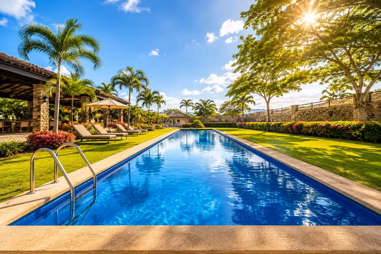 2 TURNKEY ESTATE – CERRO ALTO | RESIDENCIA CONTEMPORÁNEA DE LUJO CON VISTAS PRIVILEGIADAS - Imagen 8