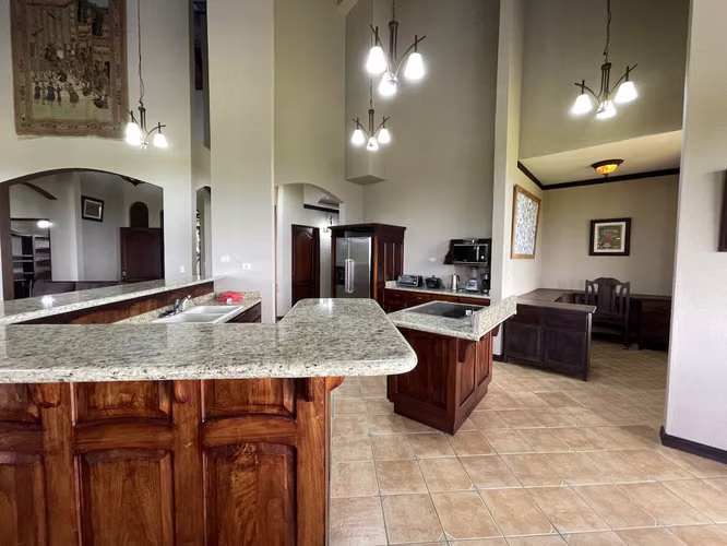 Se vende propiedad de lujo en Parcelas, Tilarán, Guanacaste (AD)