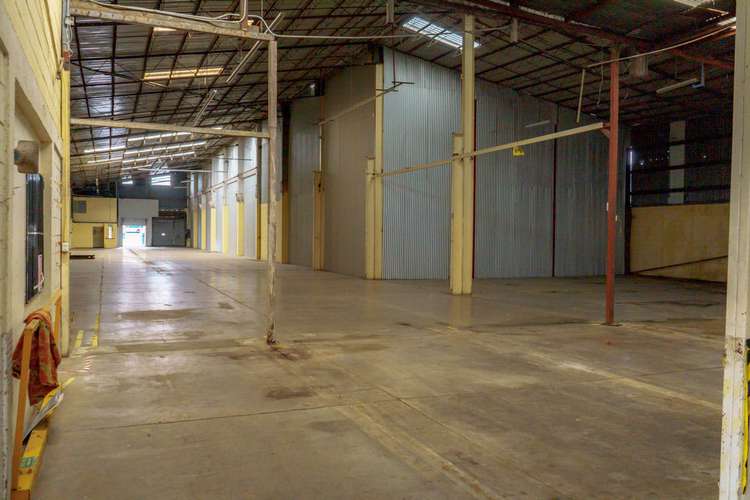 ¡Punto estratégico! Nave industrial Cipreses de Curridabat
