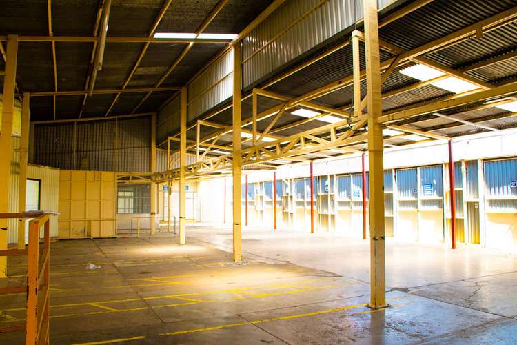 ¡Punto estratégico! Nave industrial Cipreses de Curridabat