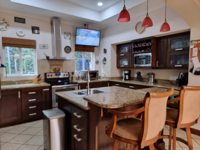 EXCLUSIVA PROPIEDAD TIPO QUINTA - EN VENTA - ALAJUELA - Imagen 6