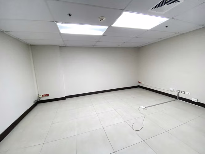 Alquiler de oficinas Paseo Colón 140m2 y 161m2