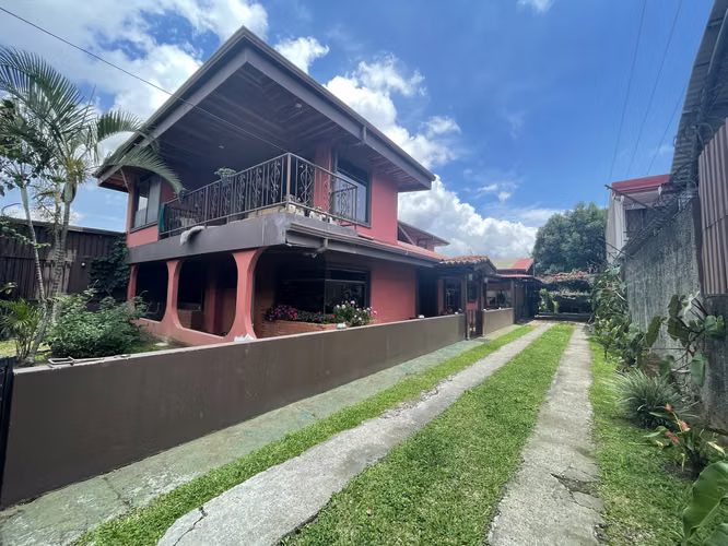 Se vende propiedad con uso mixto en Granadilla, Curridabat (AD) - Imagen 8