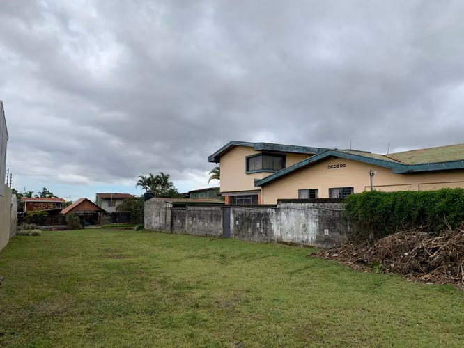 VENTA DE PROPIEDAD PARA DESARROLLAR - CENTRO DE CURRIDABAT