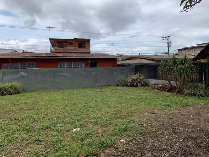 VENTA DE PROPIEDAD PARA DESARROLLAR - CENTRO DE CURRIDABAT