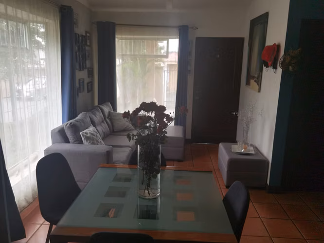 Casa San Juan de La Unión, Residencial Vistas del Este