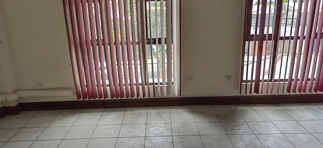Se venden oficinas en Barrio don Bosco (opción alquiler) - Imagen 2