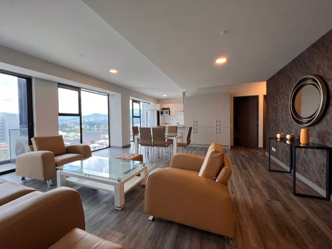 COSMOPOLITAN TOWER – NUNCIATURA / ROHRMOSER | Alquiler de Lujoso y Amplio Apartamento Amoblado  - Imagen 7