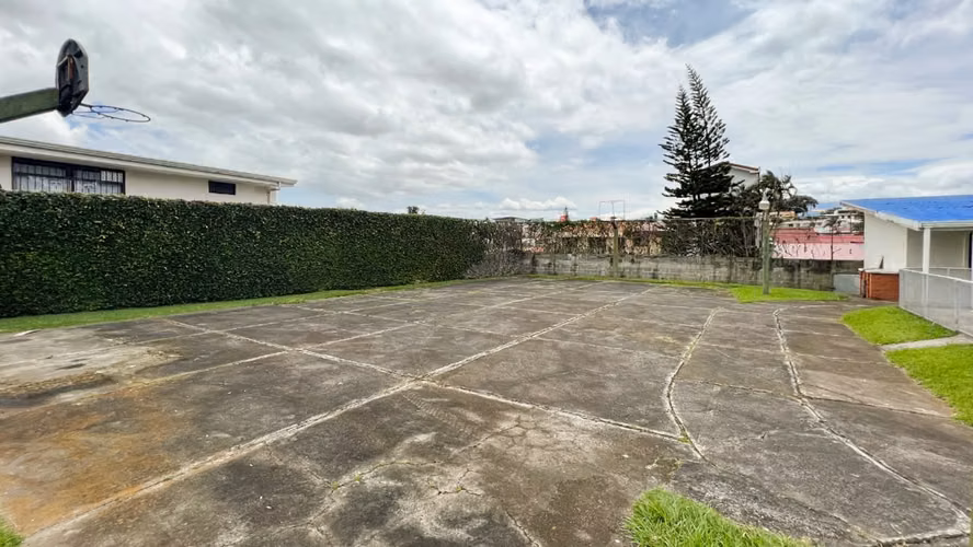 Propiedad en venta en Guadalupe para desarrollo inmobiliario (FE)