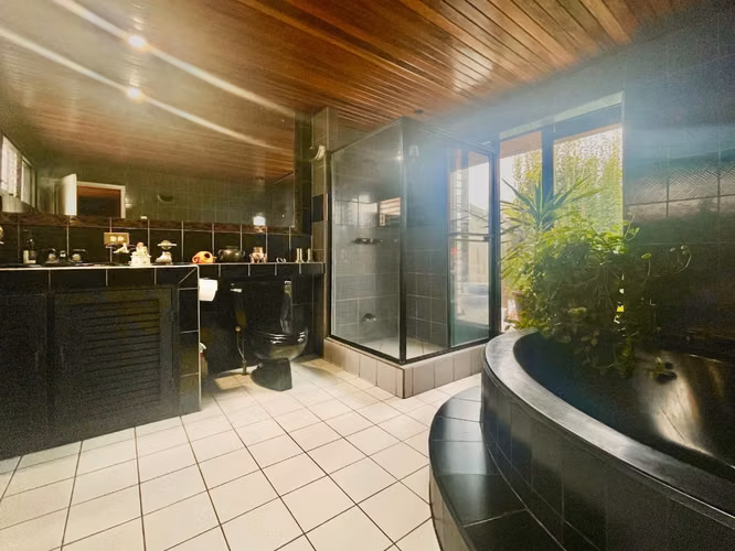 Se vende Casa independiente en Montelimar, Goicoechea (AD).