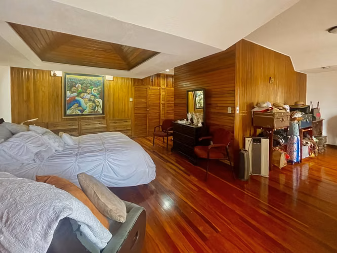 Se vende Casa independiente en Montelimar, Goicoechea (AD).