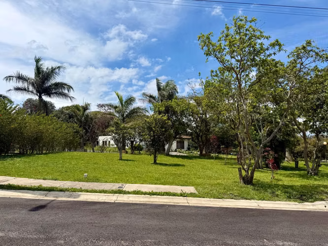 VENDO LOTE DE 361 M2 EN SAN ISIDRO DE HEREDIA - Imagen 15