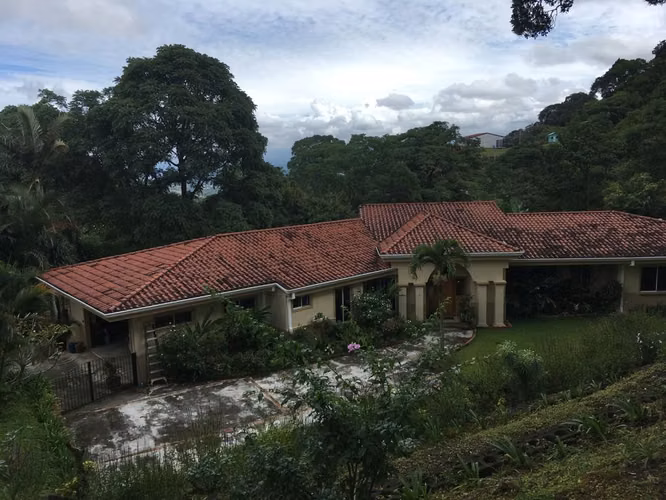 Ganga ,Salitral,dos frentes,árboles,nacientes,vistas, casa grande - Imagen 10