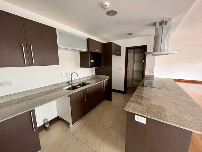 ALQUILER DE APARTAMENTO - LOMAS DE AYARCO - CURRIDABAT