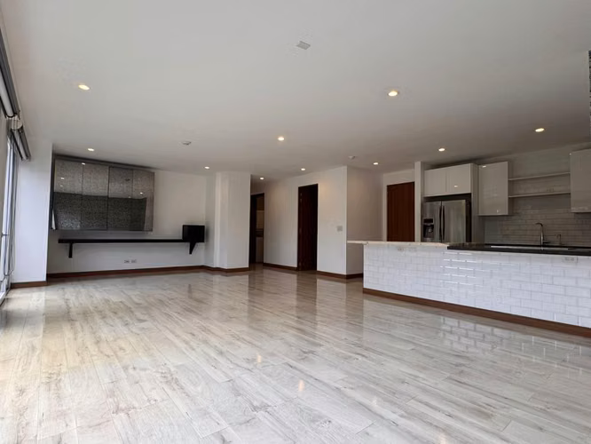 Alquiler- apartamento Distrito 4, Guachipelín, Escazú - Imagen 9