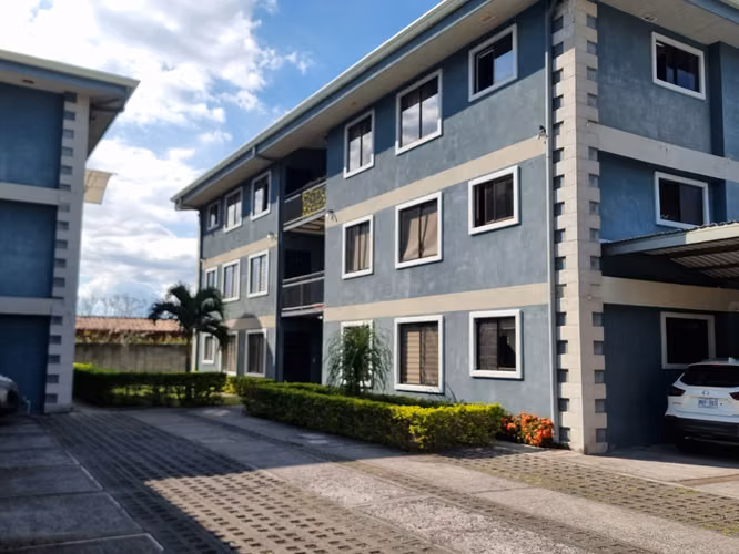 APARTAMENTO EN VENTA – POZOS, SANTA ANA - Imagen 2