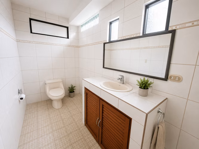 VENTA CASA TIBÁS