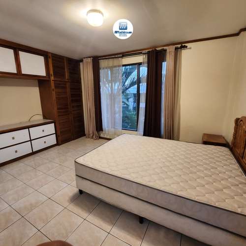 Alquiler de Apartamento Amueblado  en Escazu