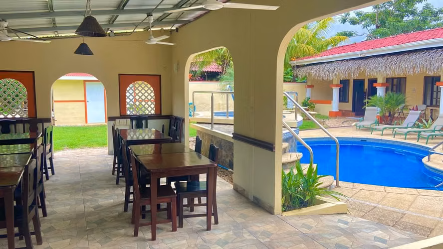 Se vende Hotel Boutique en Playa Carillo, Guanacaste, Costa Rica. - Imagen 9